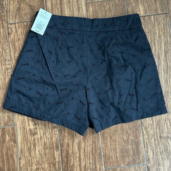 A New Day Women's‎ High-Rise Pleated Eyelet Cotton Short Black Size 8 Cottage - Picture 3 of 9